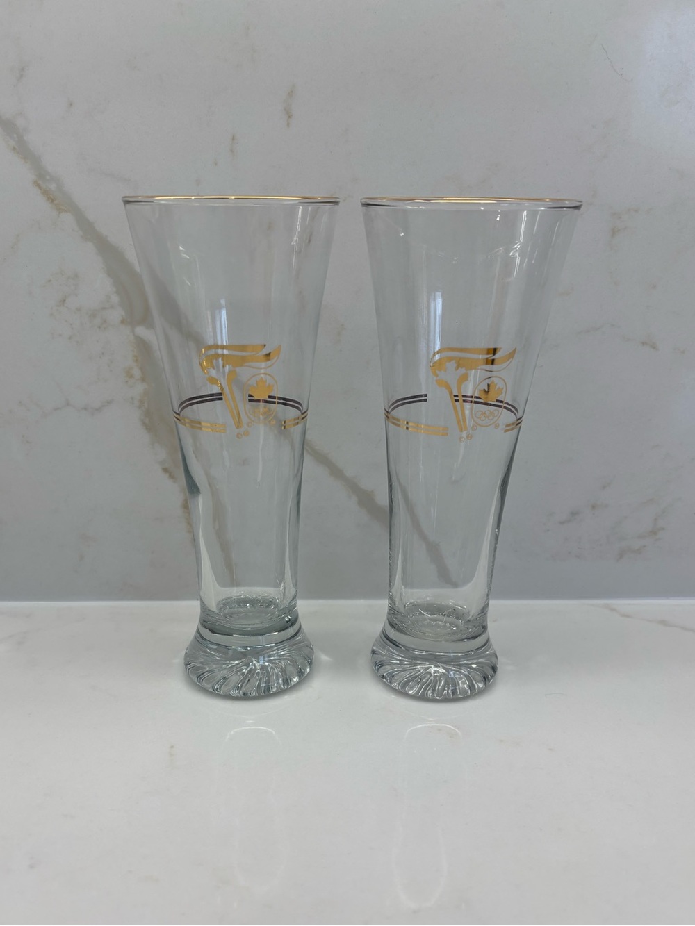 2 Vintage 1988 Calgary Winter Olympics 22K Gold rim Beer Glasses Petro Canada